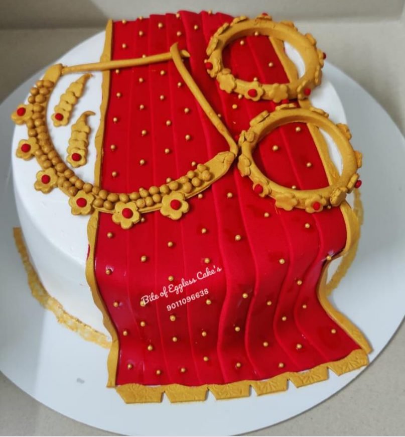 Hand-Piped Fondant Couture Cake
